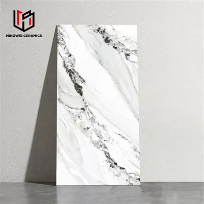 Biele luxusné leštené dlaždice